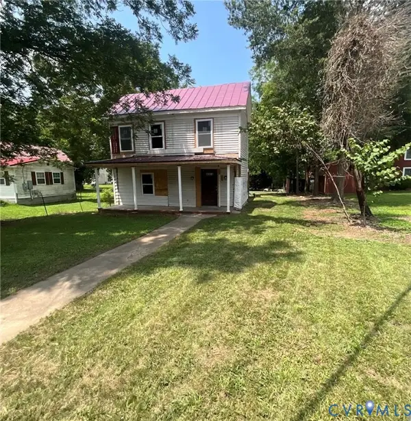 513 N Mecklenburg Avenue, South Hill, VA 23970