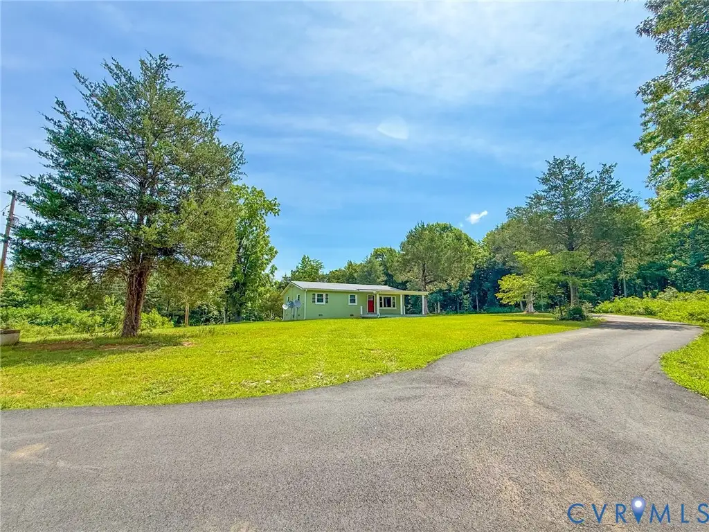 7798 W Courthouse Road, Burkeville, VA 23922 - #1