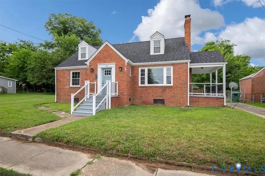 318 St Matthew Street, Petersburg, VA 23803 - #3