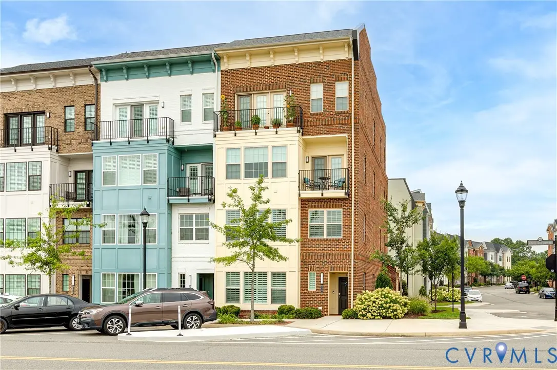 2206 Libbie Lake West Street #A, Brookland, VA 23230 - #1