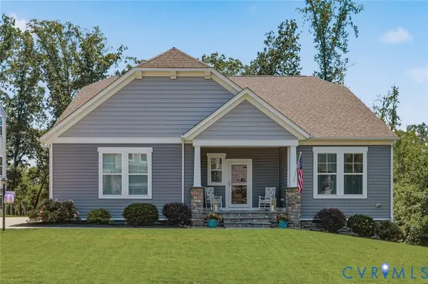 3831 Knighton Circle, Midlothian, VA 23112