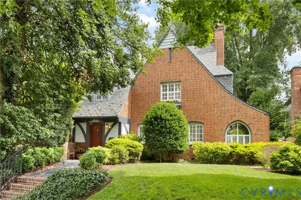 4232 Kingcrest Parkway, Richmond, VA 23221