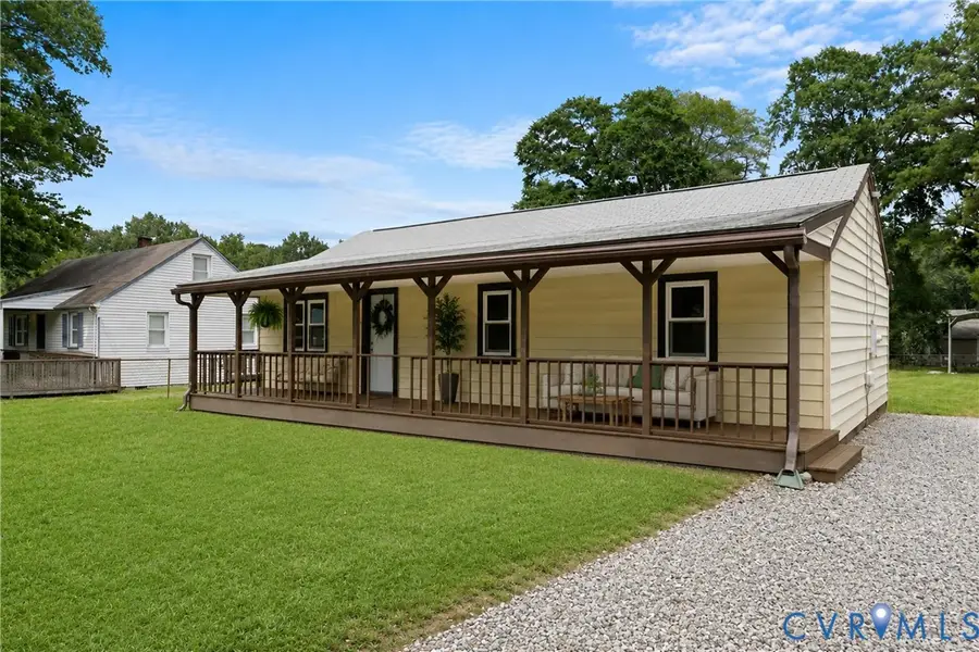 16105 Pauline Ave, Chester, VA 23831 - #3