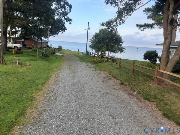 008 Lane Road, Reedville, VA 22539