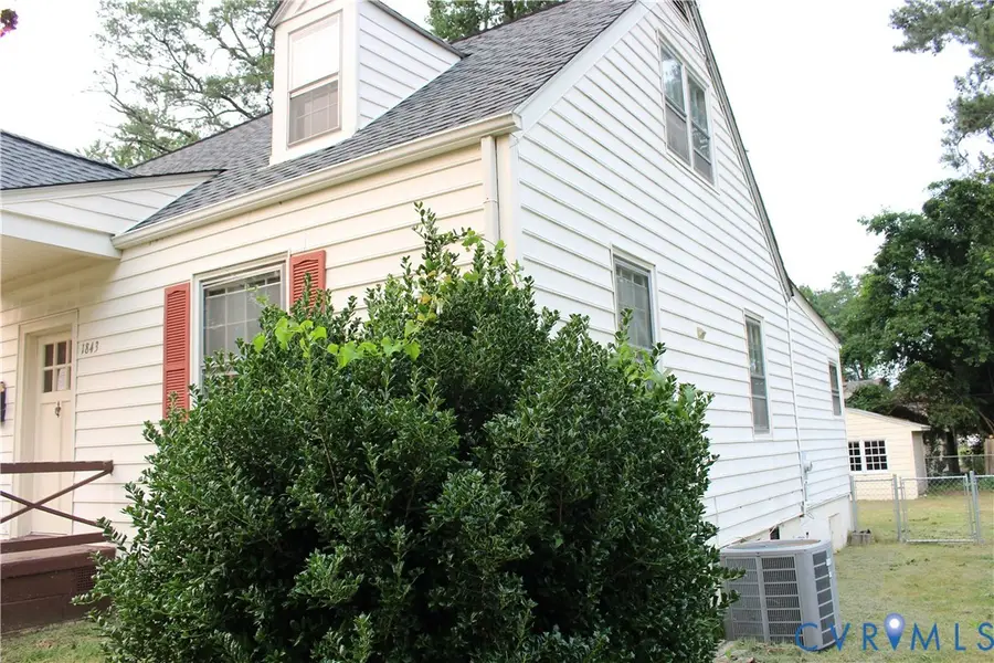 1843 Sherwood, Petersburg, VA 23805 - #2