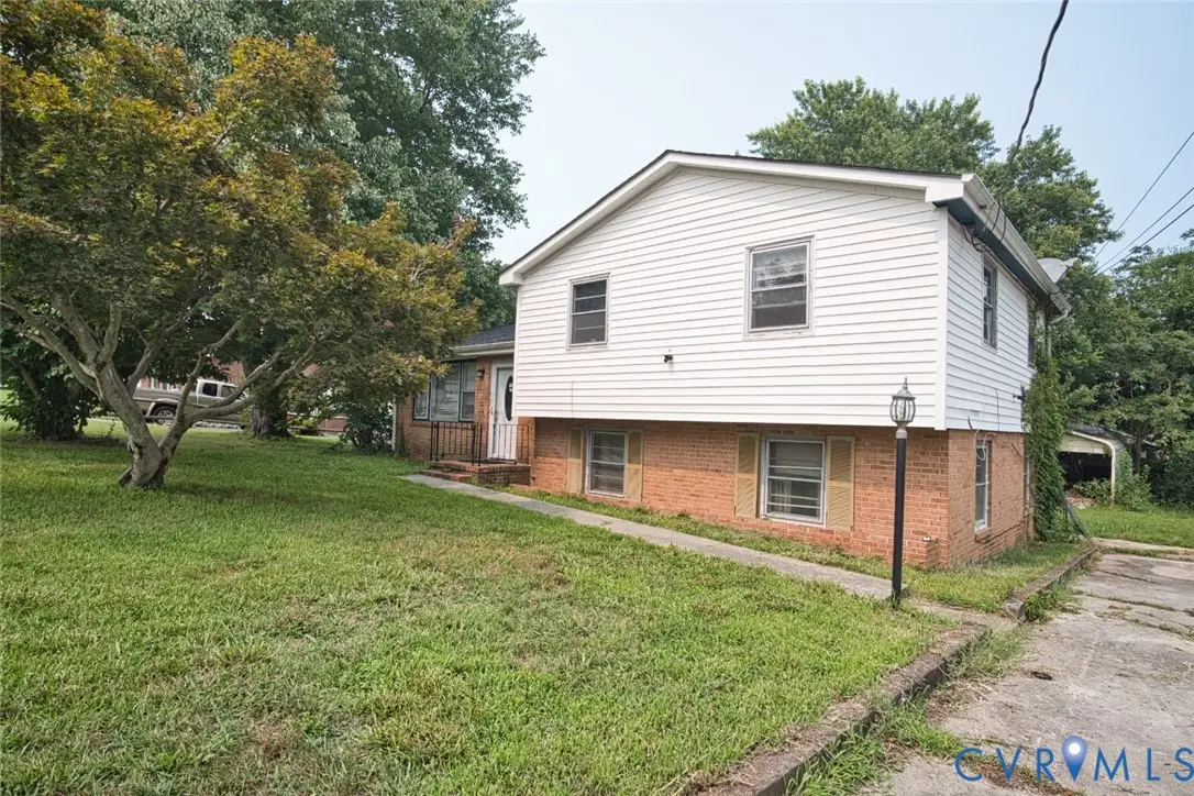 16105 Meridian Avenue, Chester, VA 23831 - #1