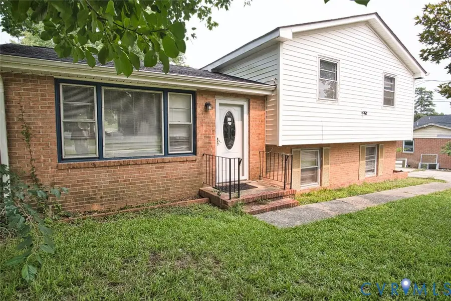 16105 Meridian Avenue, Chester, VA 23831 - #2