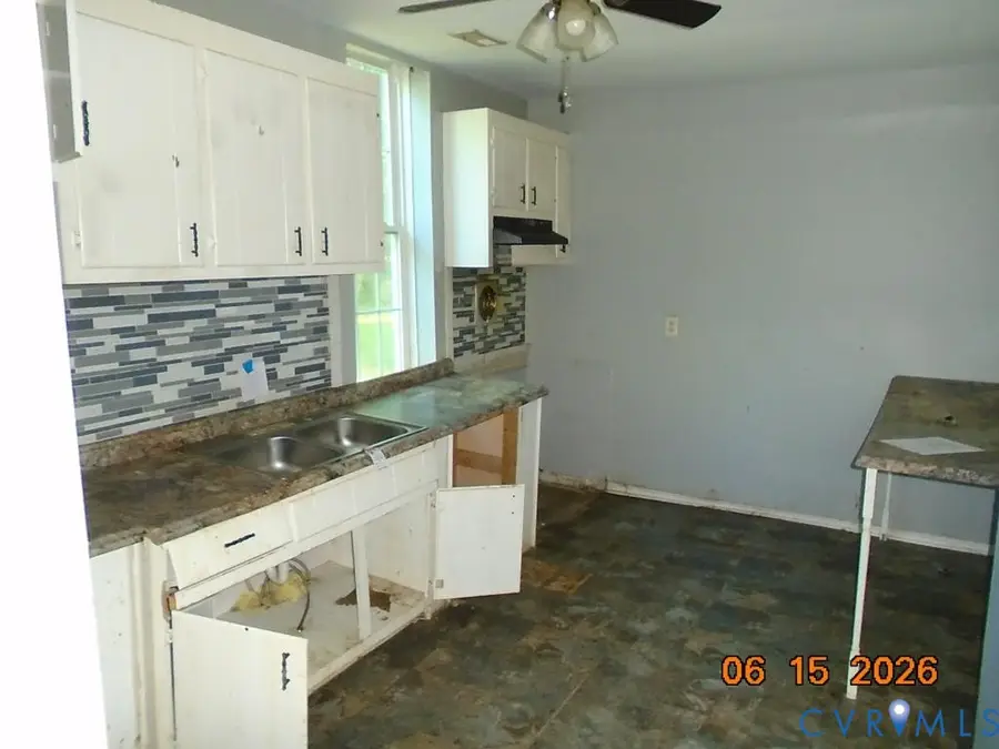 202 N Juniper Ave, Highland Springs, VA 23075 - #2