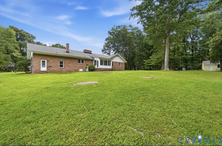 8300 Virginia Avenue, West Point, VA 23181 - #3