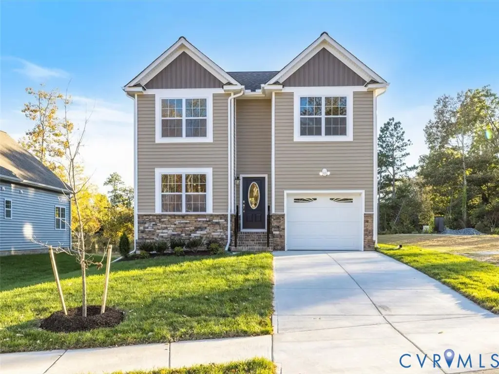 11819 Farnham Woods Drive, Midlothian, VA 23112 - #1