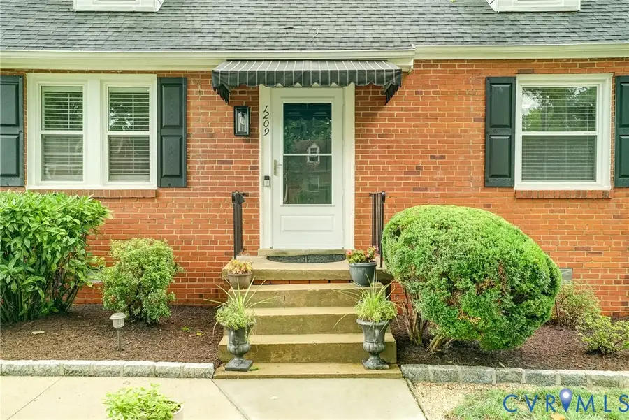 1209 Bobbiedell Lane, Henrico, VA 23229 - #2