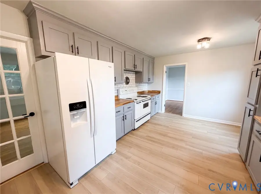 1016 Forestview Drive, Colonial Heights, VA 23834 - #2