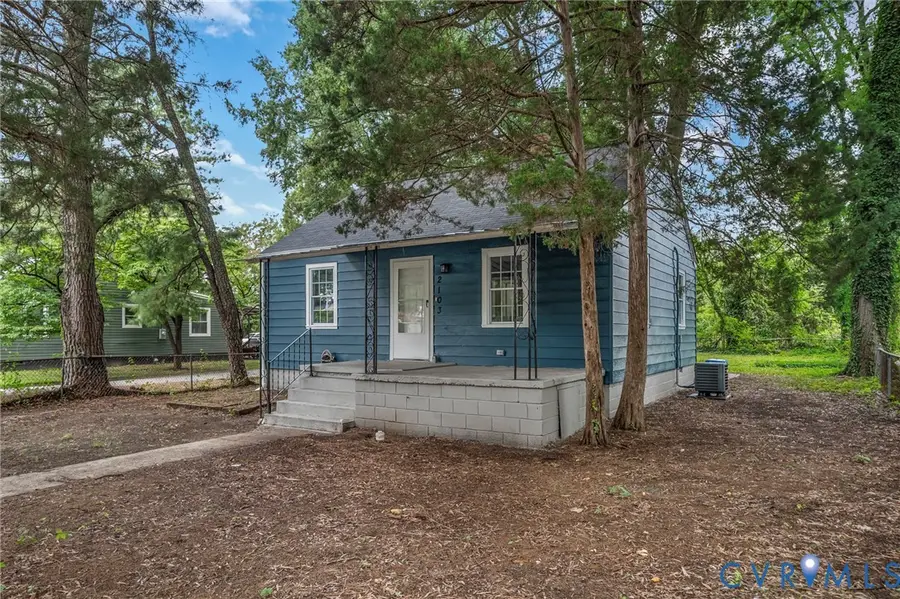 2103 Richmond Avenue, Petersburg, VA 23803 - #2