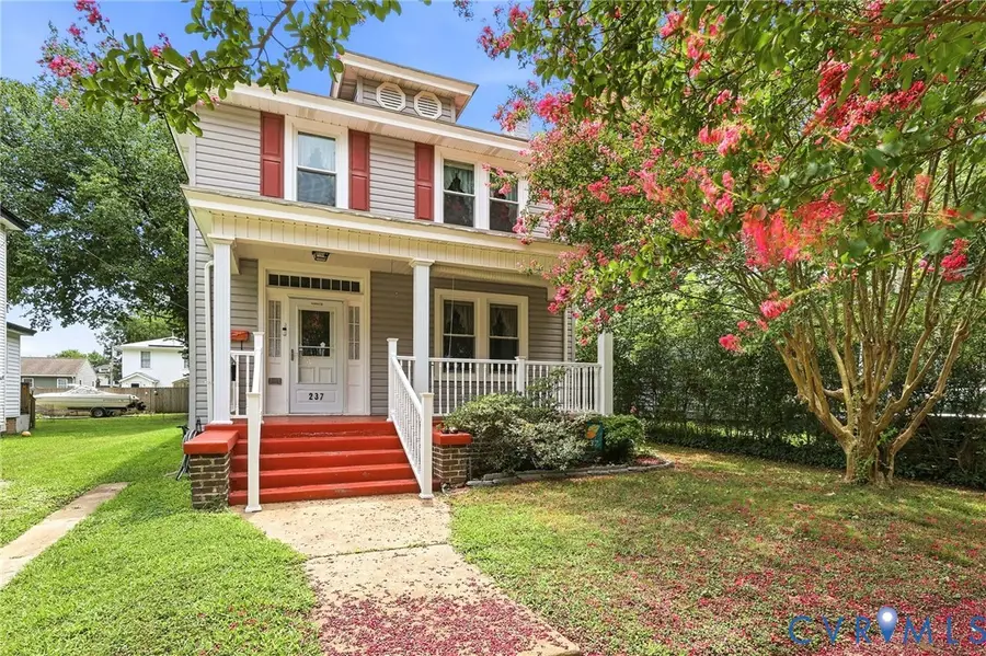 237 Lee Avenue, Colonial Heights, VA 23834 - #3