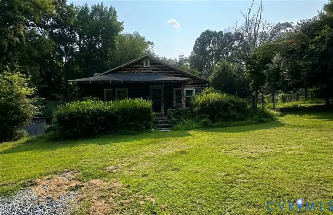 1522 Dinwiddie Avenue, Hopewell, VA 23860 - #1