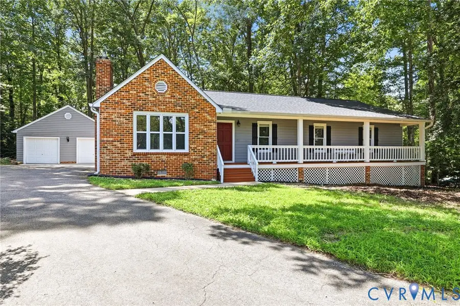 2809 Anglewood Drive, Chester, VA 23831 - #3