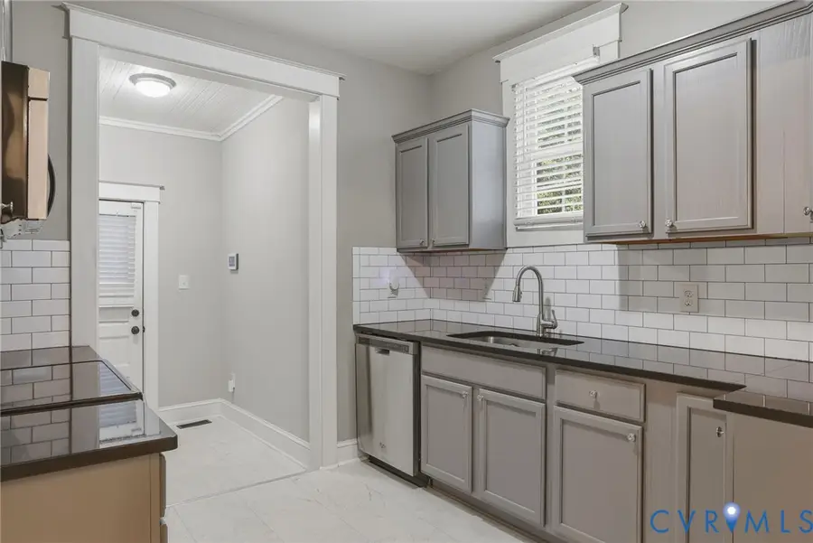 3110 3rd Avenue, Richmond, VA 23222 - #2