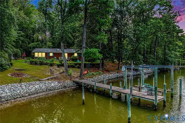 818 Forest Green Road, Reedville, VA 22539