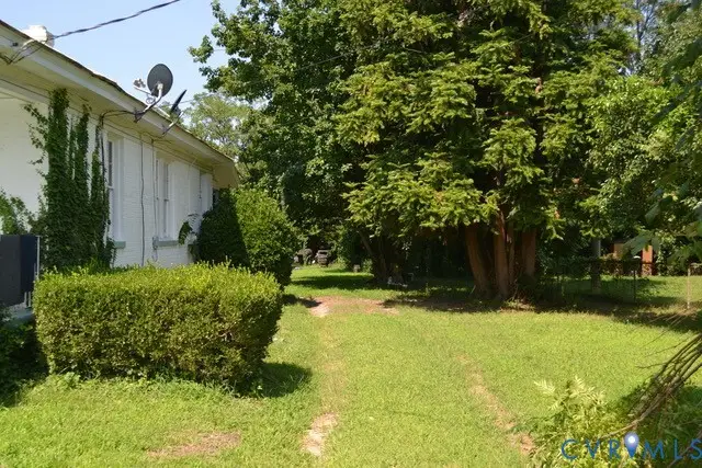 1718 Wakefield Avenue, Colonial Heights, VA 23834 - #3