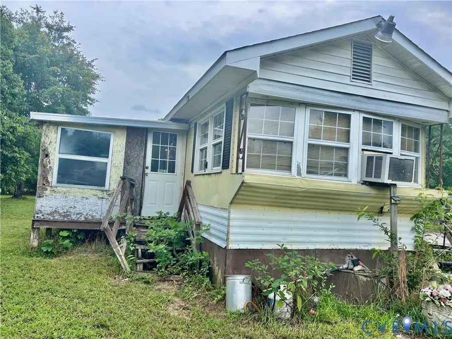 727 Frenchs Store Road, Cumberland, VA 23040 - #2