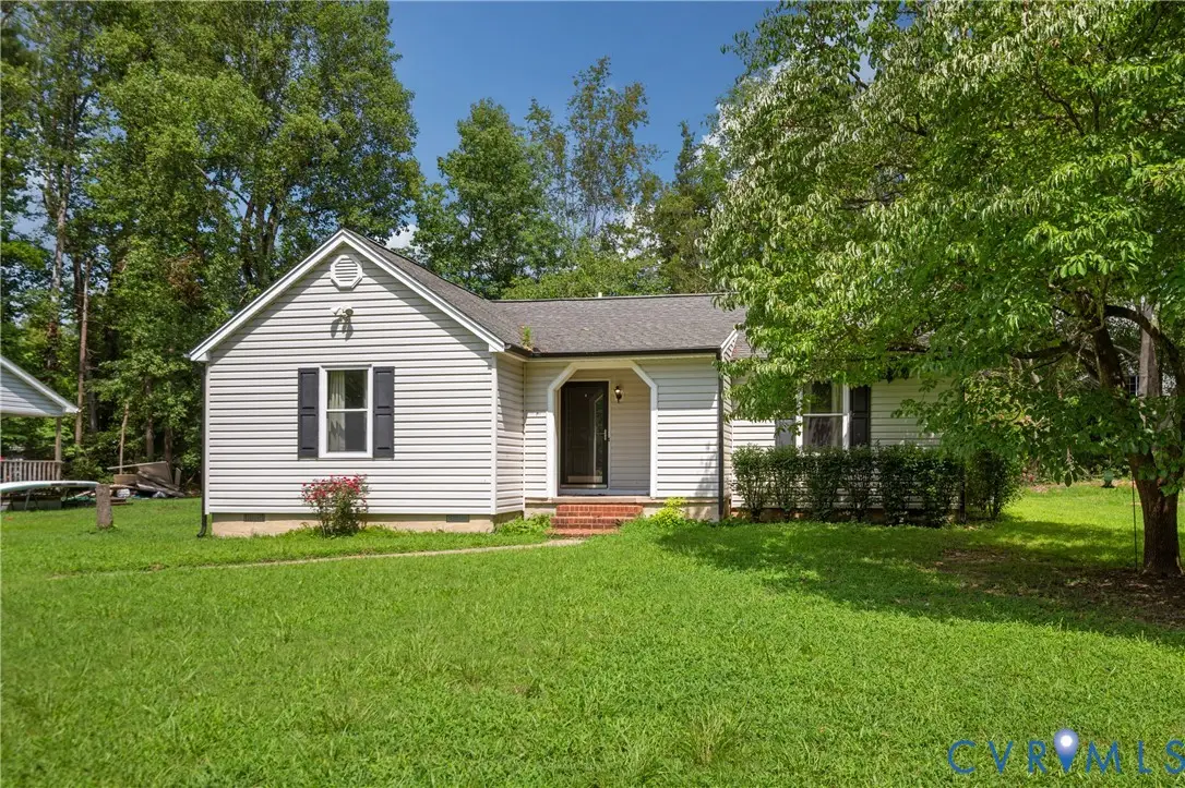215 Hamilton Drive, Ruther Glen, VA 22546 - #1