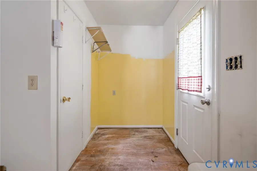 215 Hamilton Drive, Ruther Glen, VA 22546 - #3