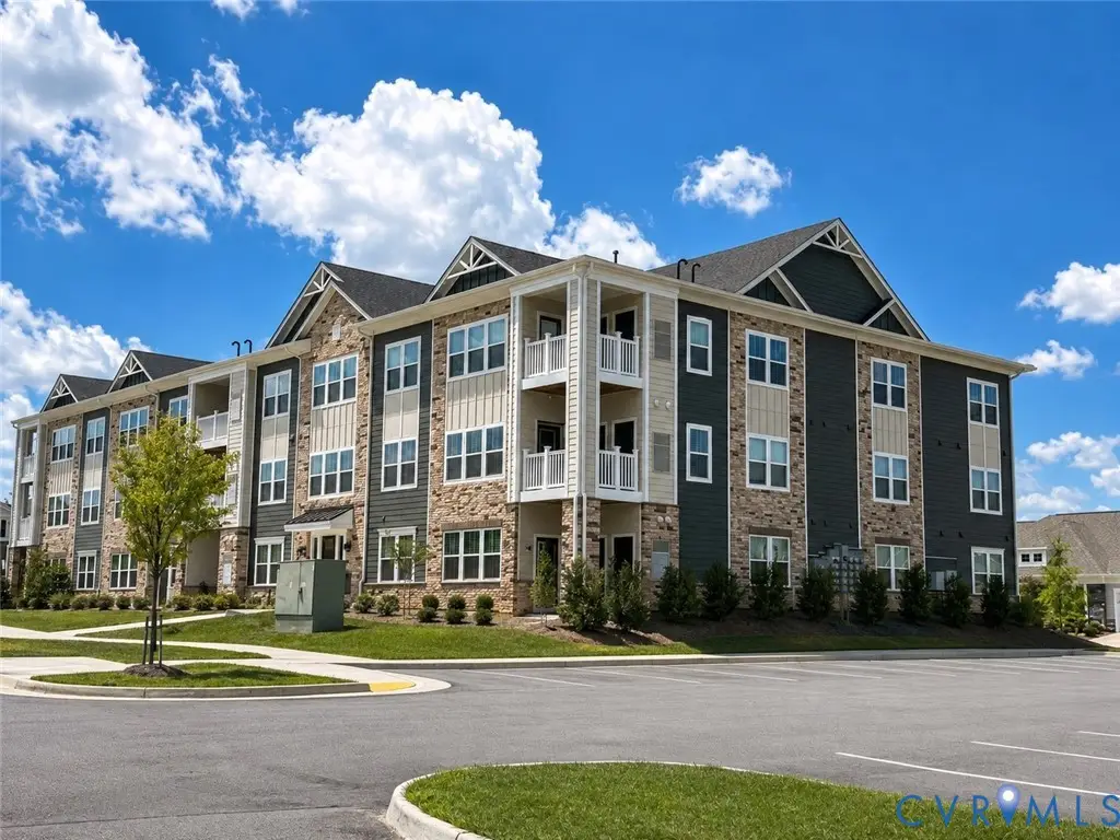 6725 Citory Way #302, Moseley, VA 23120 - #1