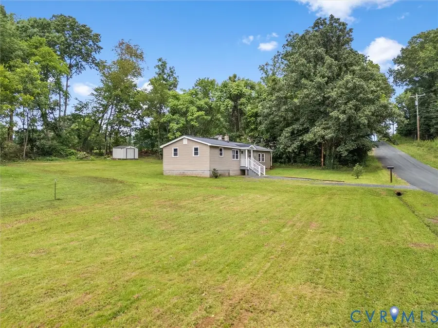338 Hancock Street, Dillwyn, VA 23936 - #3