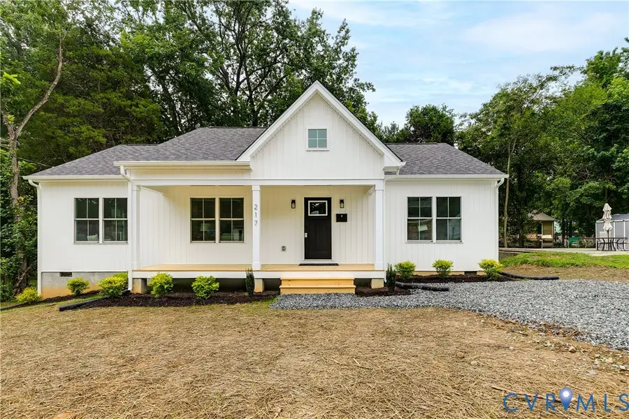 217 N Elm Avenue, Highland Springs, VA 23075 - #2