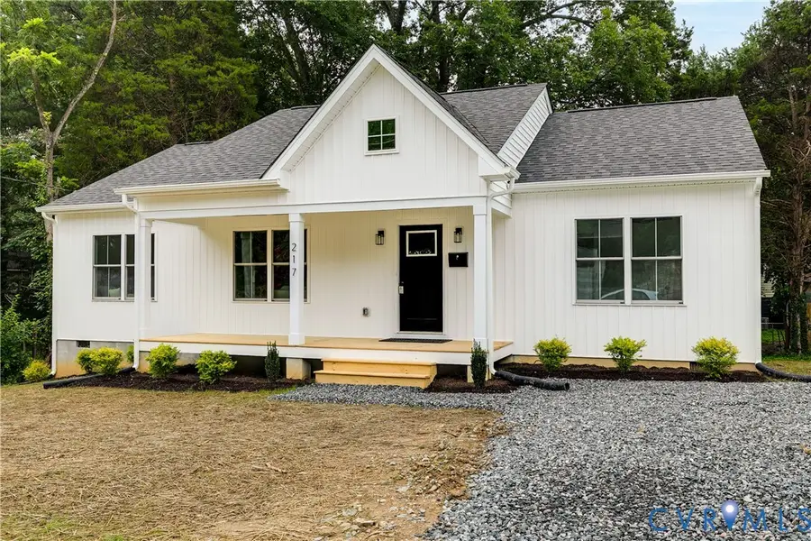 217 N Elm Avenue, Highland Springs, VA 23075 - #3