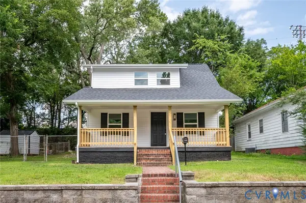 215 N 14th Ave, Hopewell, VA 23860