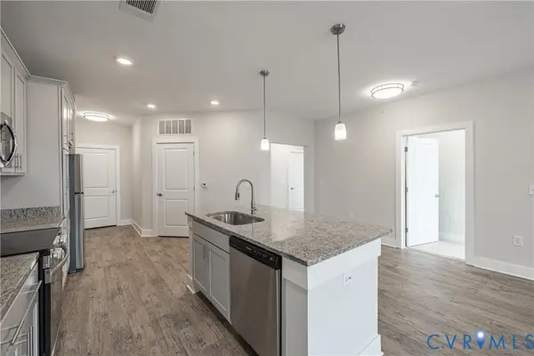 10525 Stony Bluff Drive #102, Ashland, VA 23005