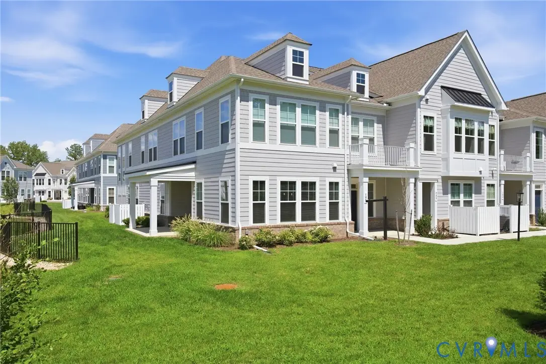 5300 Twisting Vine Lane #105, Glen Allen, VA 23059 - #1
