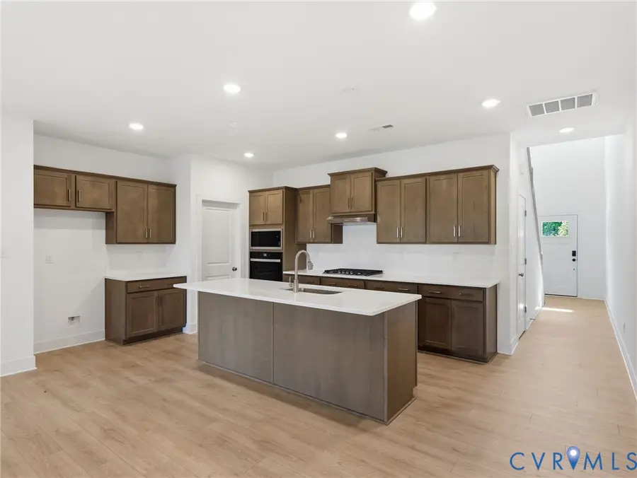 6718 Oasis Breeze Lane, Midlothian, VA 23112 - #2
