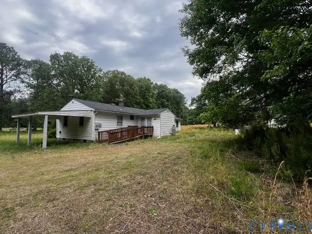 565 Town Bridge Road, Saluda, VA 23149 - #3