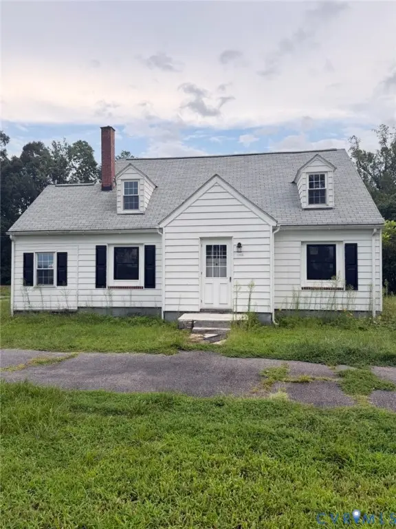 8201 S Quaker Road, Quinton, VA 23141