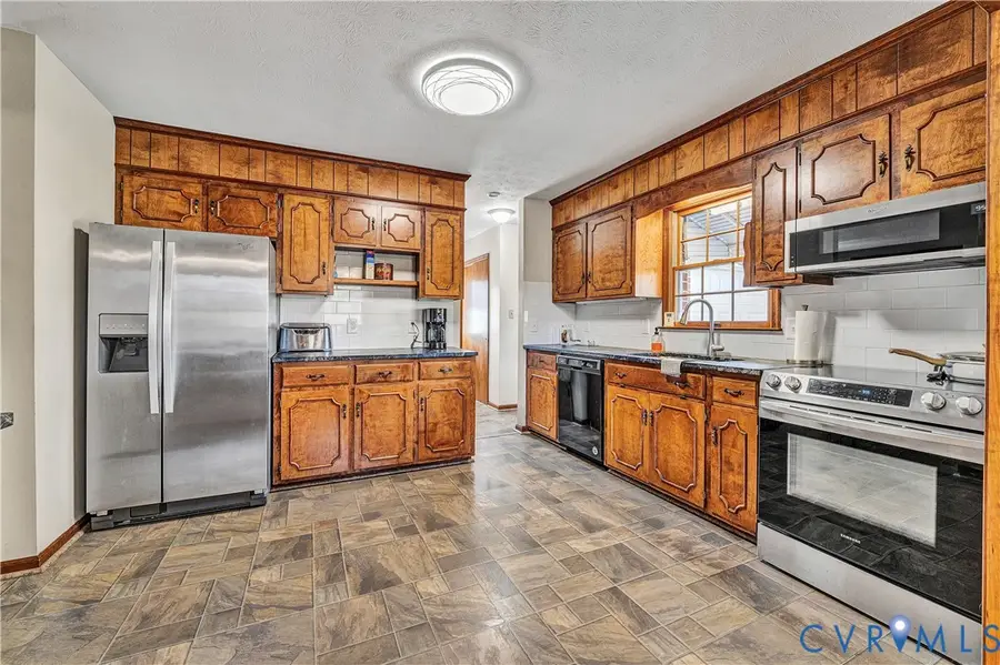 258 Willow Oak Road, Appomattox, VA 24522 - #2