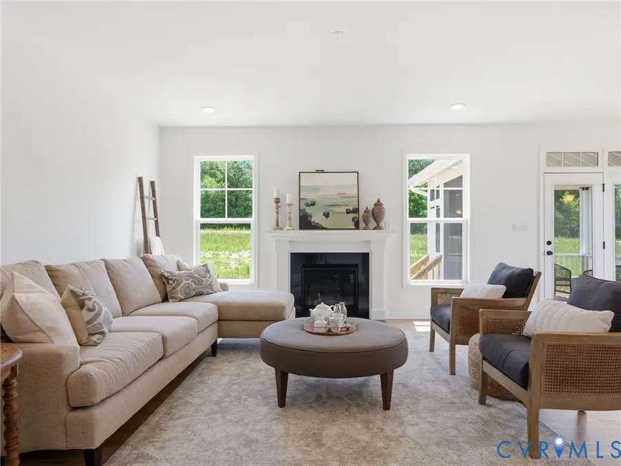 3918 Robins Ridge Drive, Moseley, VA 23120 - #3
