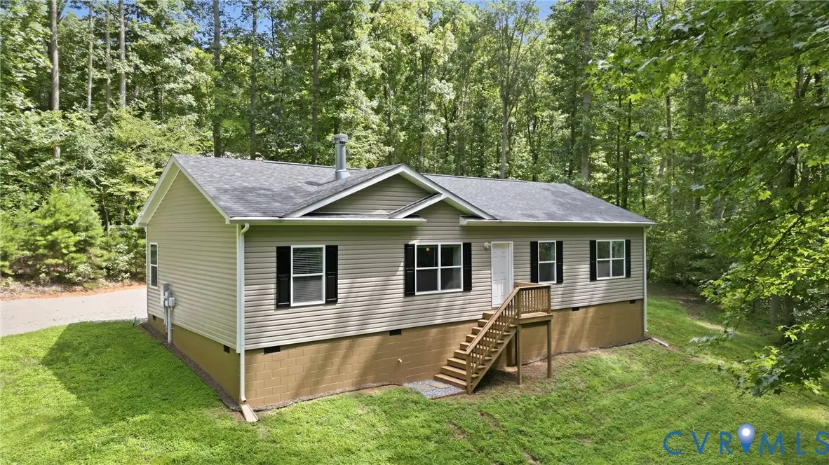 2575 Log Cabin Road, Maidens, VA 23102 - #1