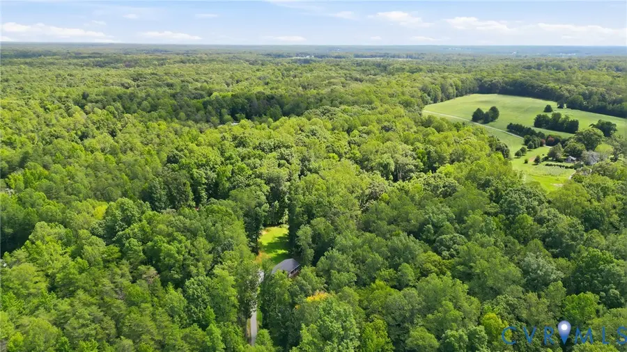 2575 Log Cabin Road, Maidens, VA 23102 - #3