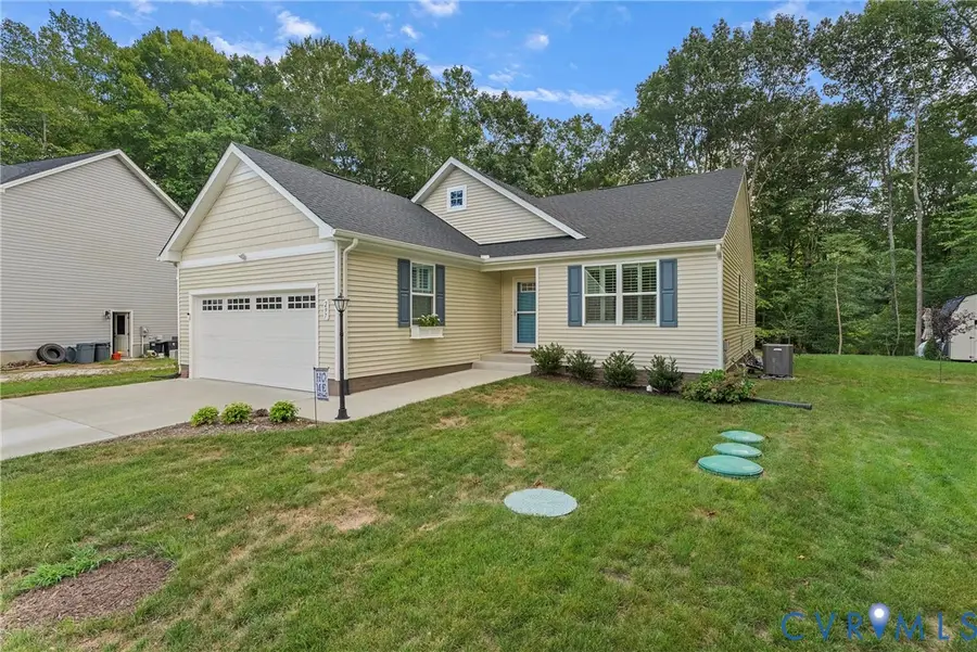 297 Highgate Drive, Hartfield, VA 23071 - #2