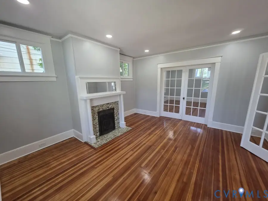 126 Cameron Avenue, Colonial Heights, VA 23834 - #3