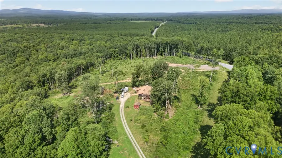 7192 S James River Highway, Buckingham, VA 23921 - #2