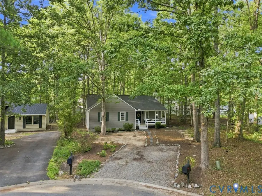 13700 Carriage Creek Place, Brandermill, VA 23112 - #2