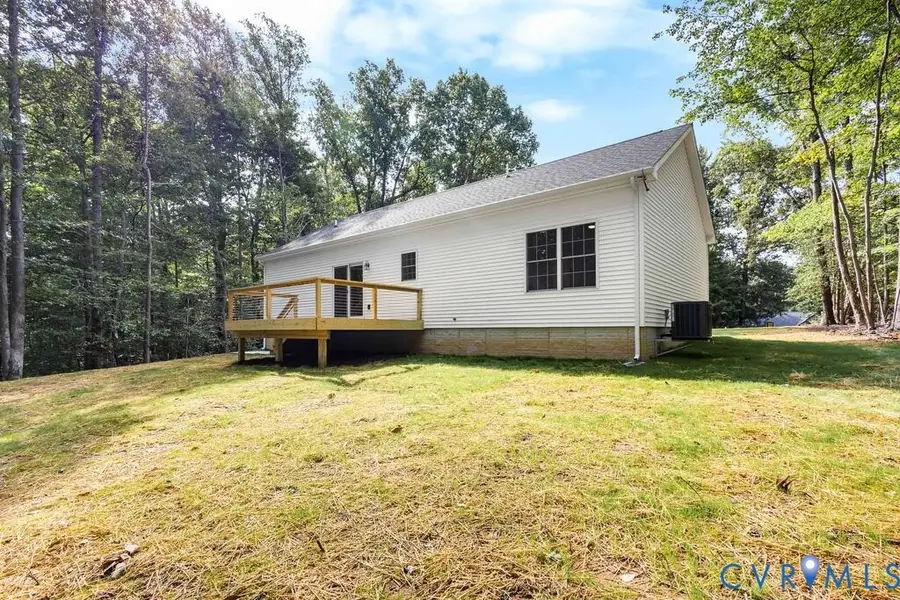 111 General Lee Court, Montross, VA 22520 - #3