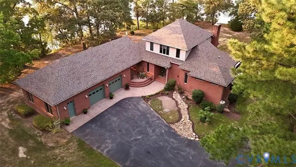 447 Tranquility Road, Reedville, VA 22539