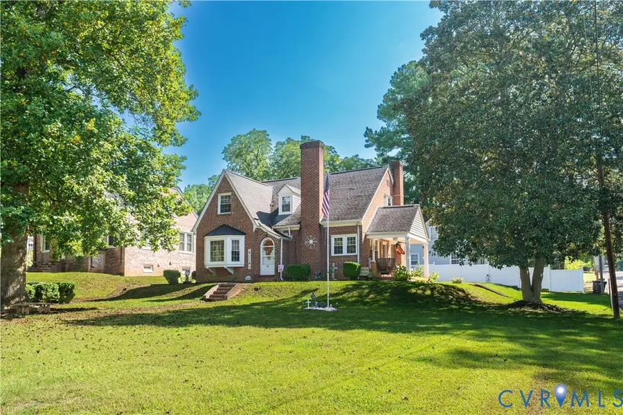 406 S Main Street, Lawrenceville, VA 23868 - #2