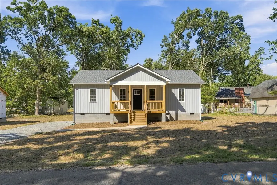 604 Luke Street, Blackstone, VA 23824 - #2
