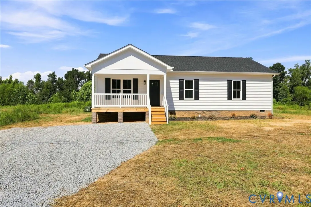 906 Nottoway Avenue, Blackstone, VA 23824 - #1