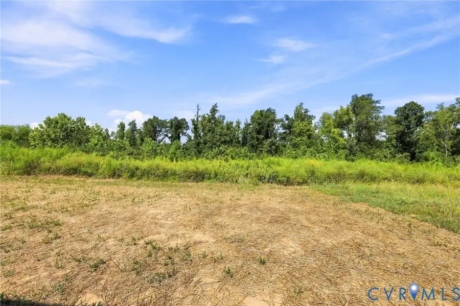 906 Nottoway Avenue, Blackstone, VA 23824 - #3